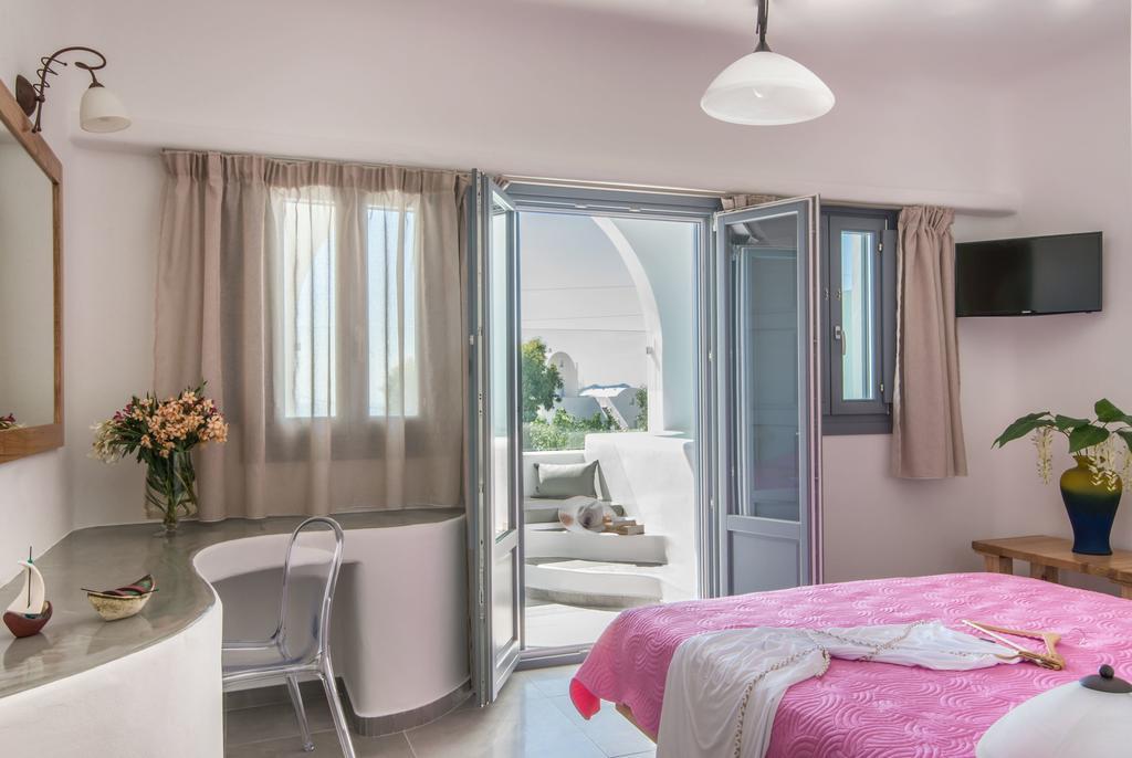 Aspronisi Luxury Villa With Caldera View 메갈로호리 객실 사진